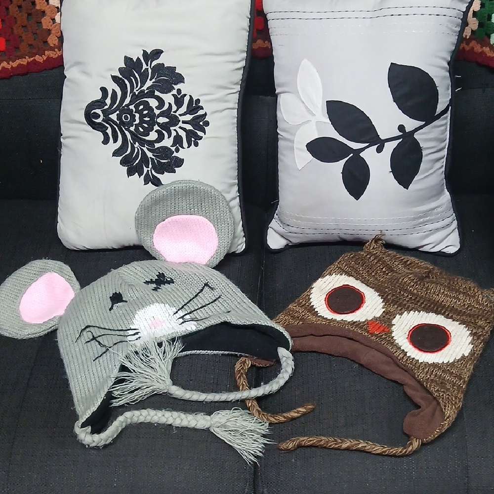Cute Animal Knit Hat Bundle